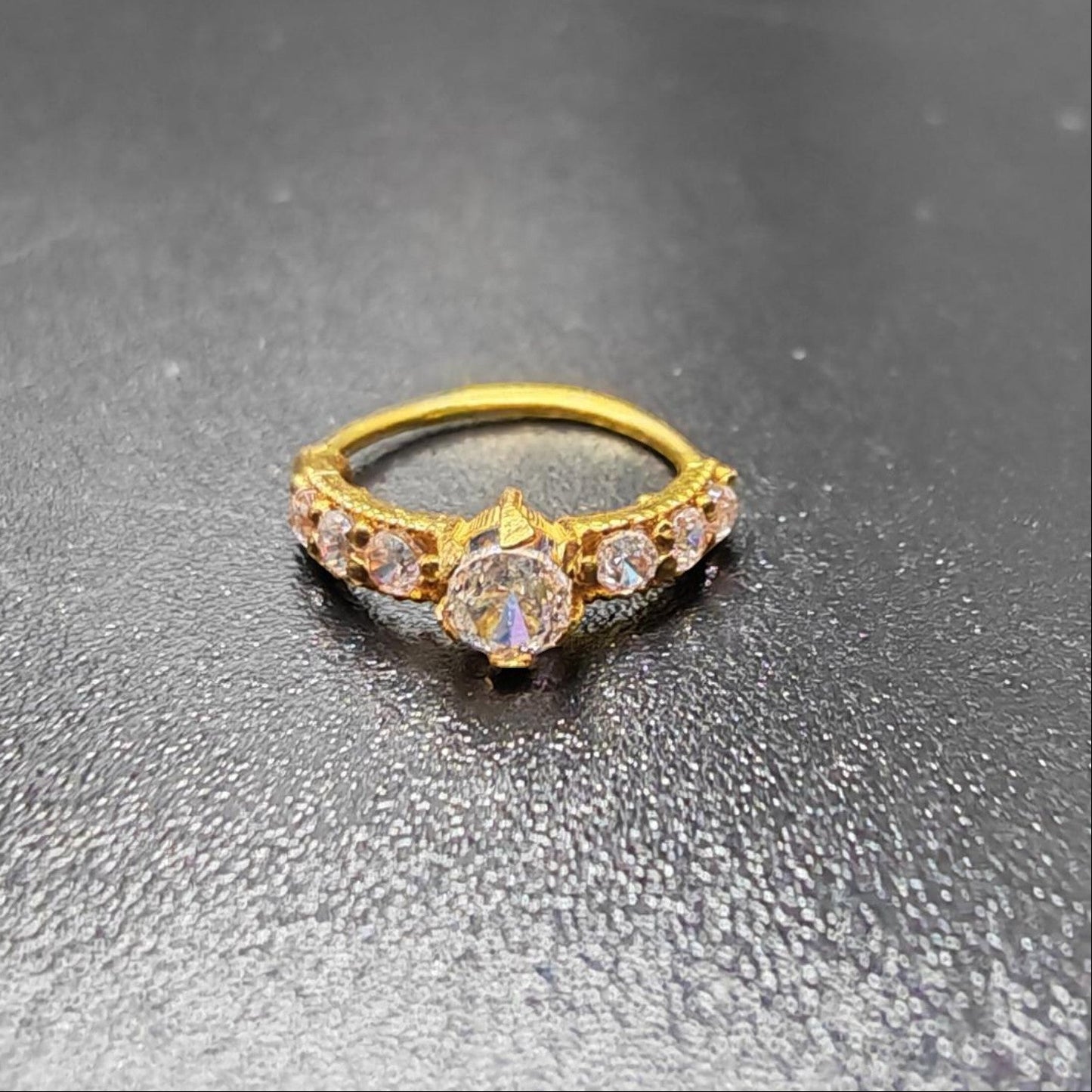 9ct Gold 7 Stone Nose Ring