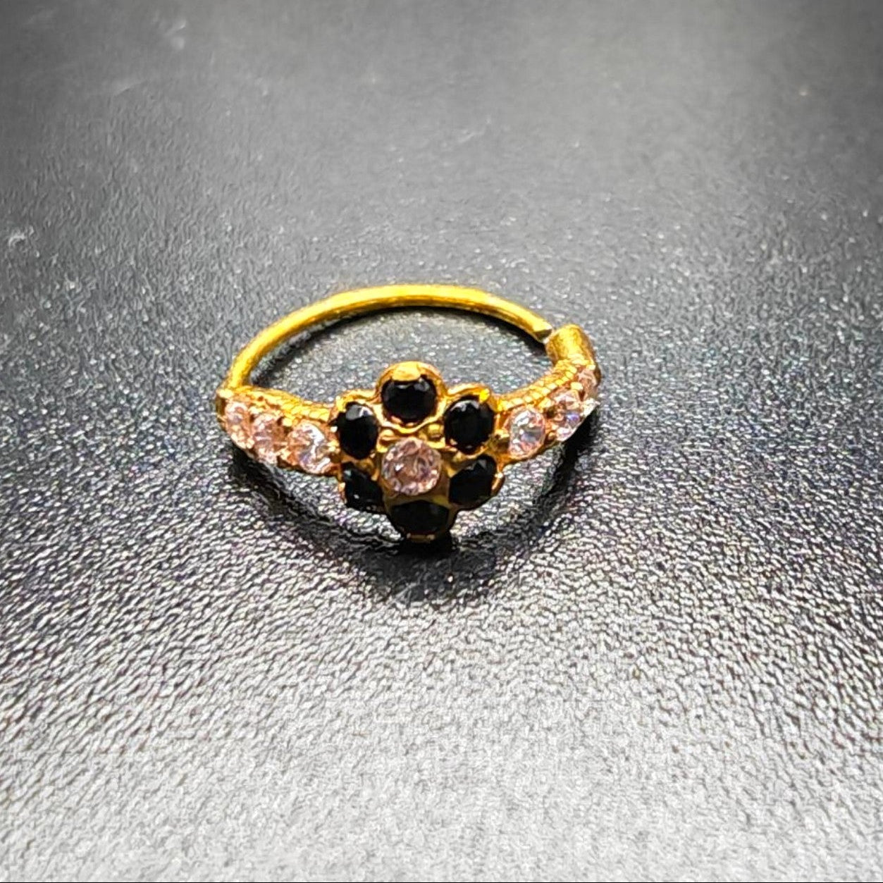 9ct Gold Black Flower Nose Ring