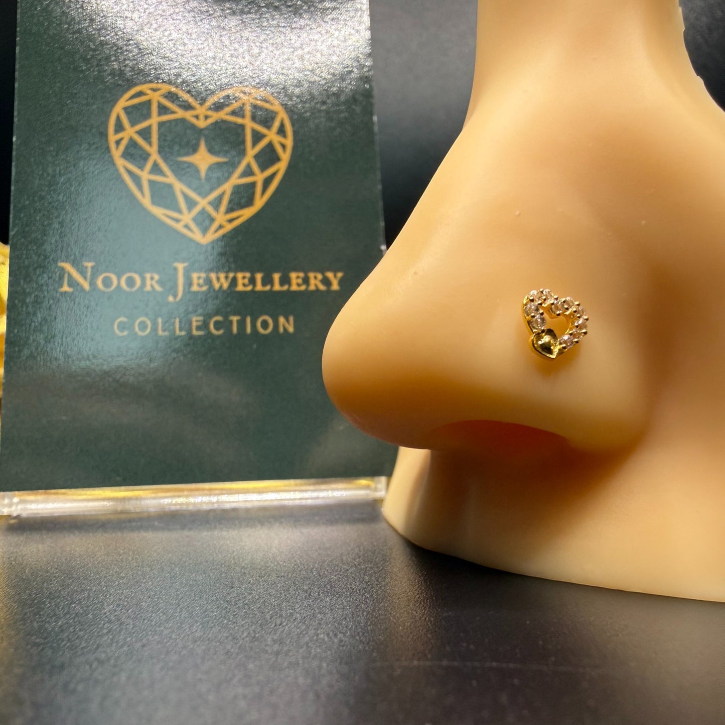 9ct Gold love Heart Nose Stud