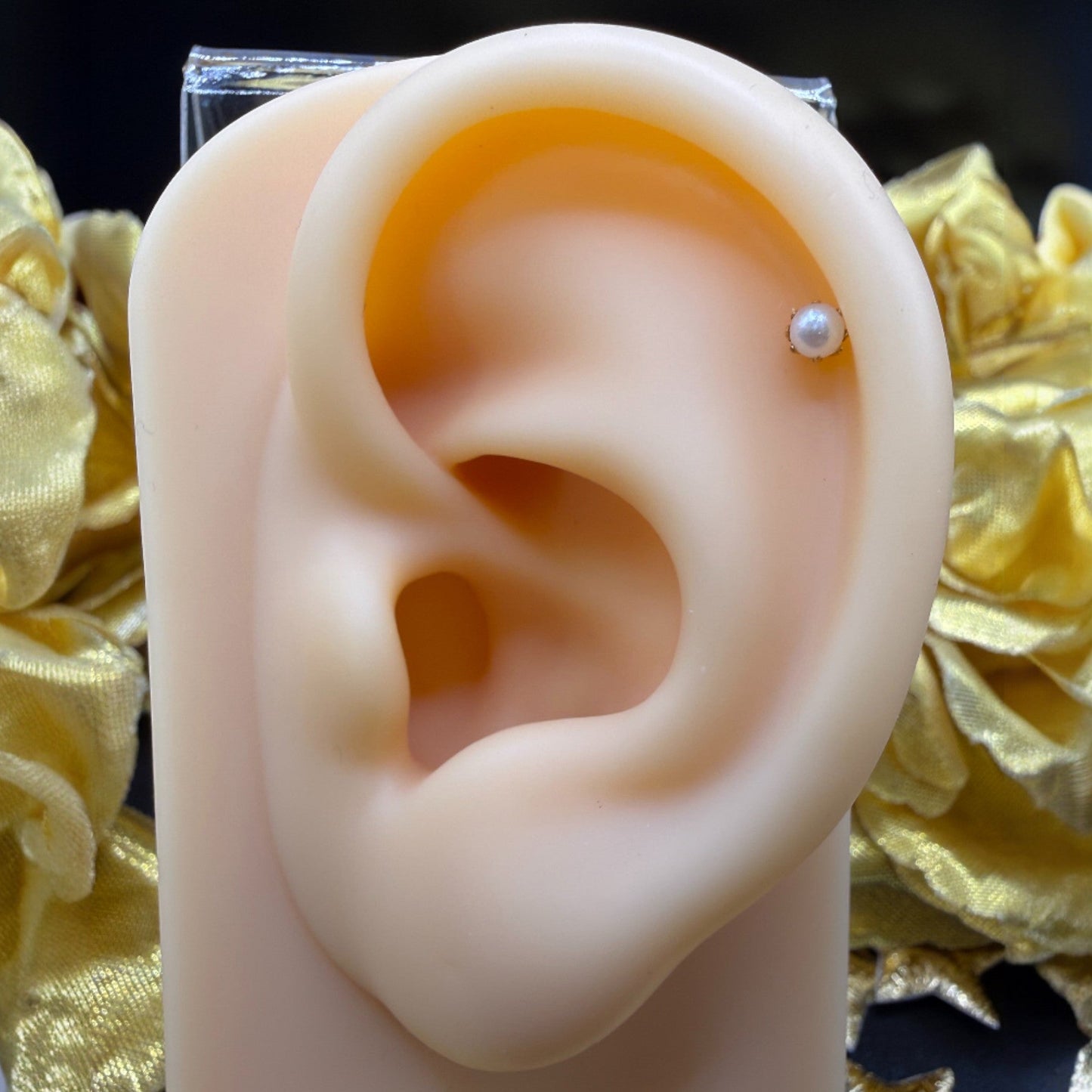 9ct Gold Pearl Nose Stud